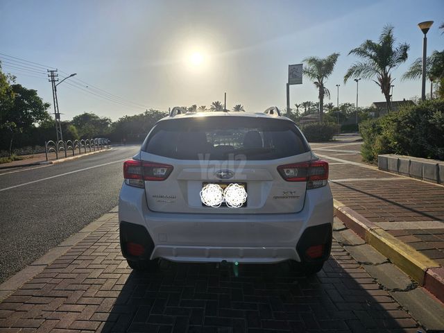 מודעת רכב סובארו XV