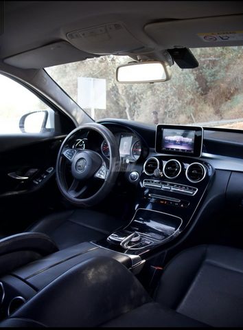מודעת רכב מרצדס-בנץ C-class