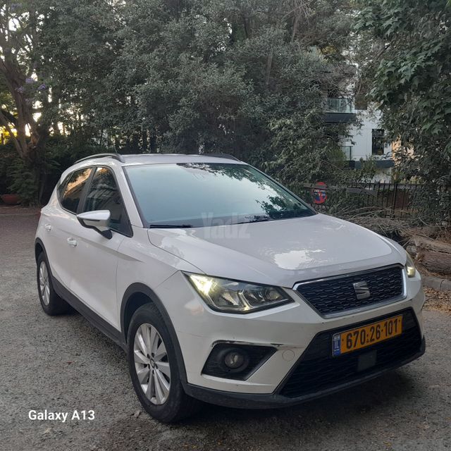 מודעת רכב סיאט ארונה