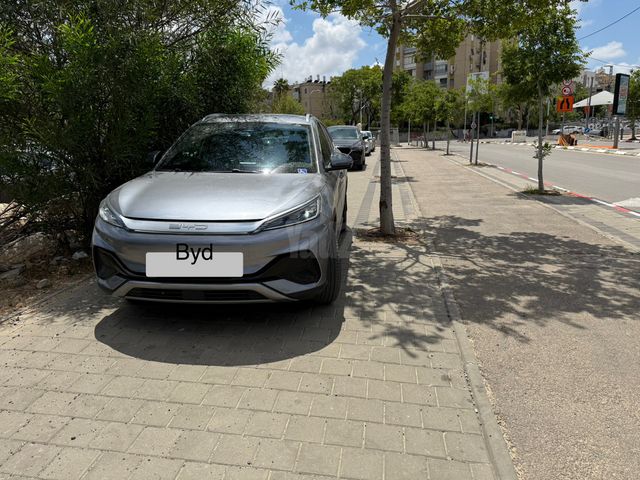מודעת רכב בי.ווי.די אטו 3