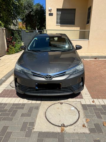 מודעת רכב טויוטה קורולה