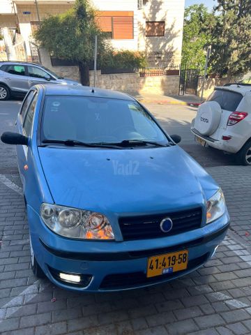 מודעת רכב פיאט פונטו