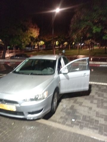 מודעת רכב מיצובישי לנסר