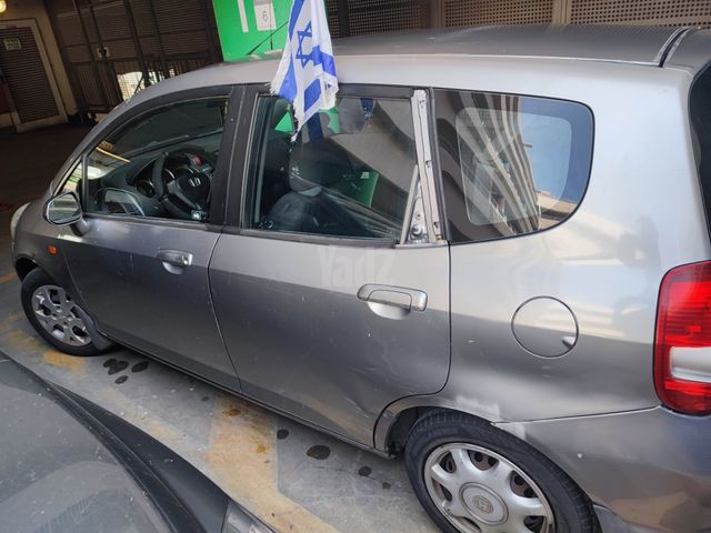 מודעת רכב הונדה ג'אז