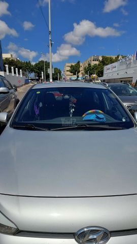 מודעת רכב יונדאי i20