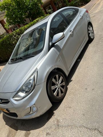 מודעת רכב יונדאי אקסנט i25