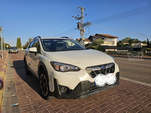 מודעת רכב סובארו XV