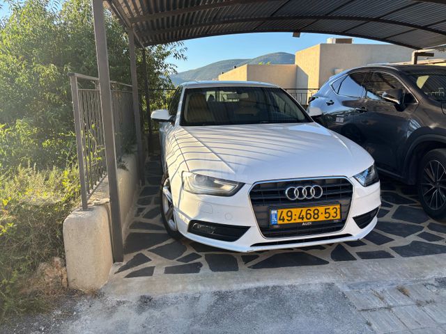 מודעת רכב אאודי A4