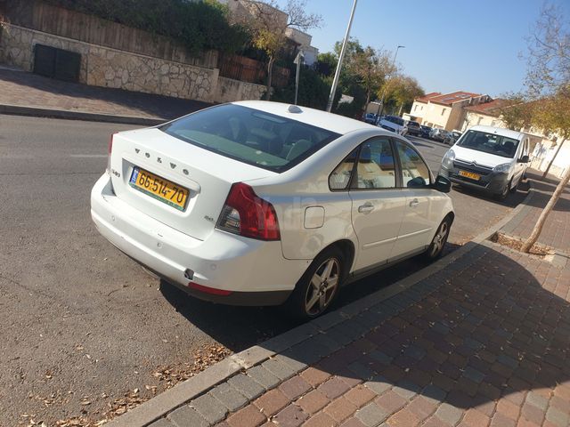 מודעת רכב וולוו S40