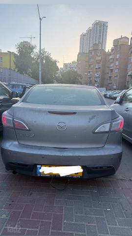 מודעת רכב מאזדה 3