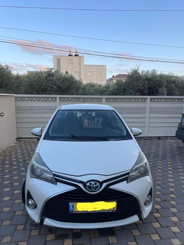 מודעת רכב טויוטה יאריס