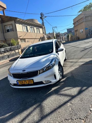 מודעת רכב קיה פורטה