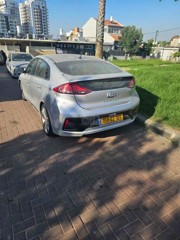 מודעת רכב יונדאי איוניק