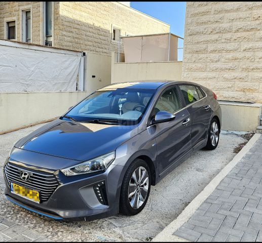 מודעת רכב יונדאי איוניק