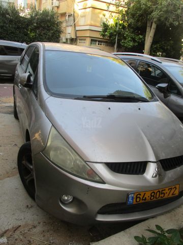 מודעת רכב מיצובישי גרנדיס