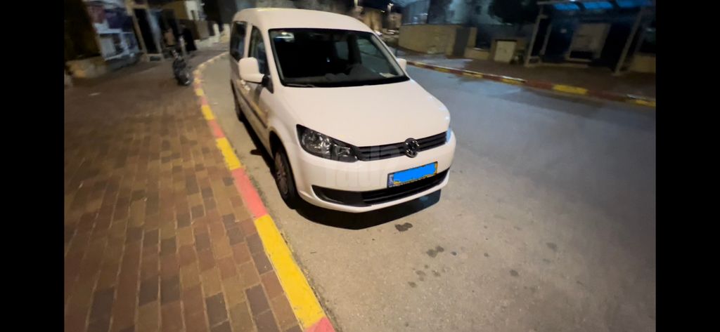 מודעת רכב פולקסווגן קאדי