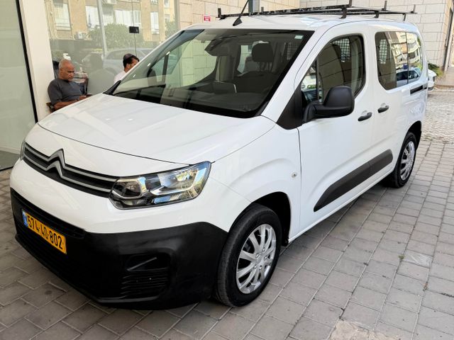 מודעת רכב סיטרואן ברלינגו