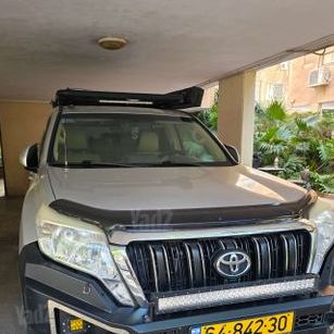 מודעת רכב טויוטה לנד קרוזר