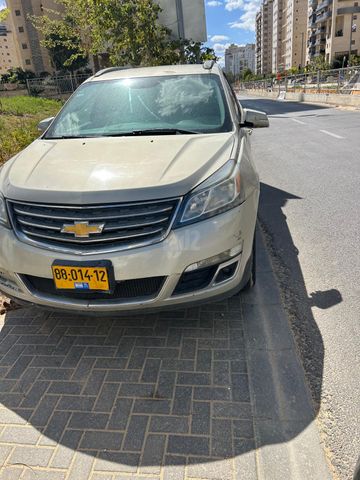 מודעת רכב שברולט טראוורס
