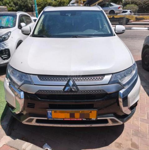 מודעת רכב מיצובישי אאוטלנדר