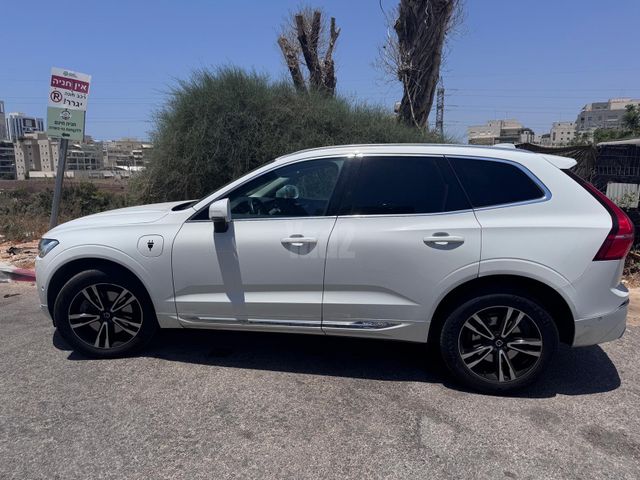 מודעת רכב וולוו XC60