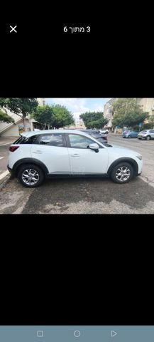 מודעת רכב מאזדה CX-3
