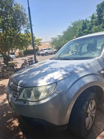 מודעת רכב סובארו פורסטר