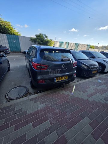מודעת רכב רנו קדגא'ר