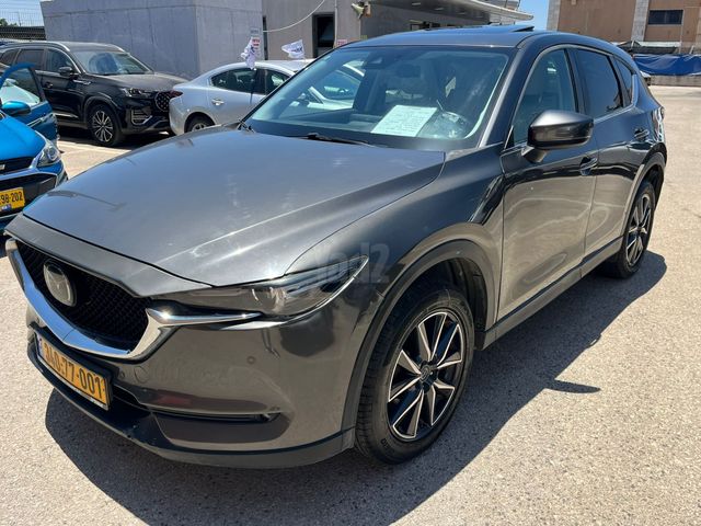 מודעת רכב מאזדה CX-5