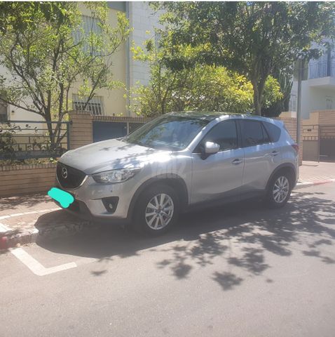 מודעת רכב מאזדה CX-5