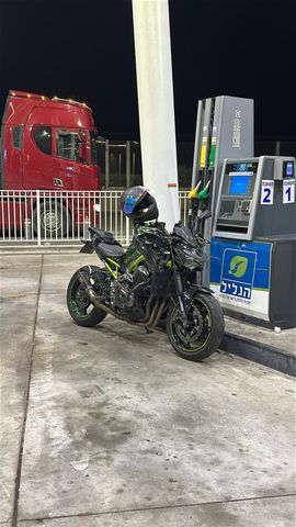 מודעת רכב קאוואסאקי Z900