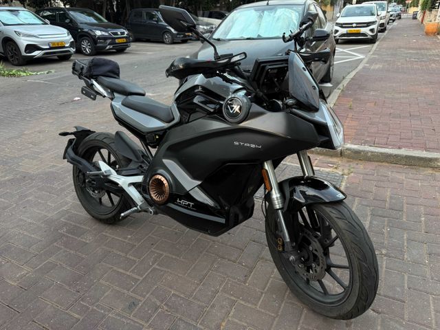 מודעת רכב Vmoto Stash