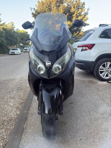 מודעת רכב סאן יאנג מקסים 600
