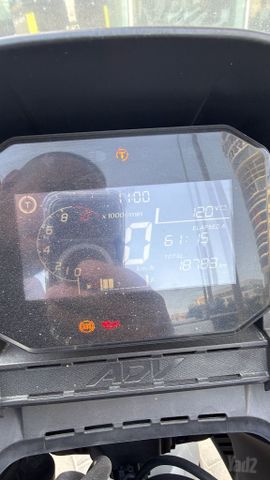 מודעת רכב הונדה ADV350