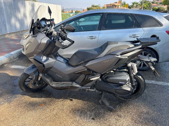 מודעת רכב הונדה ADV350