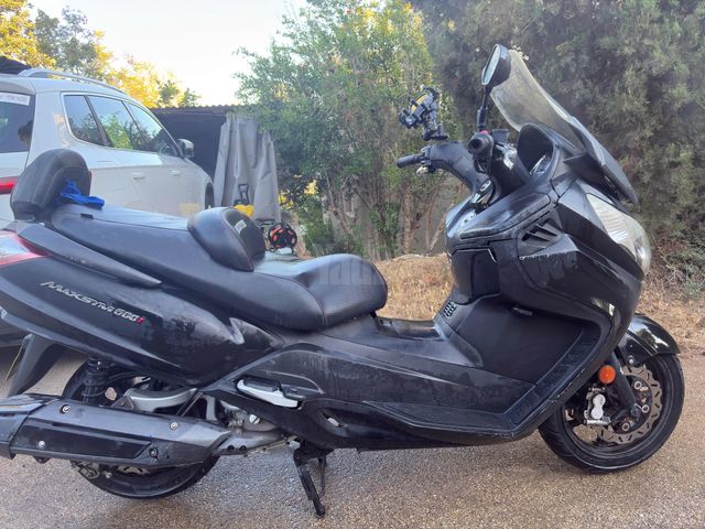 מודעת רכב סאן יאנג מקסים 600
