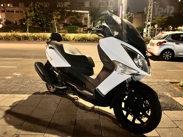 מודעת רכב סאן יאנג ג'וי-מקס 250 XI