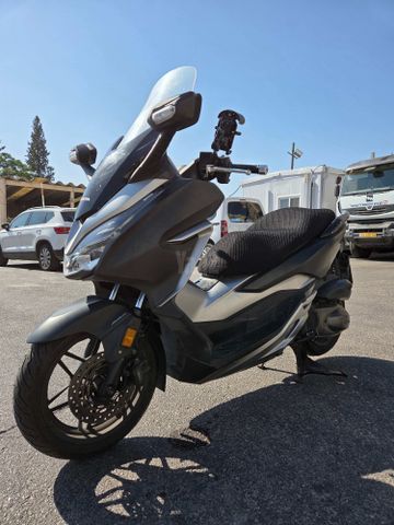 מודעת רכב הונדה פורזה 250