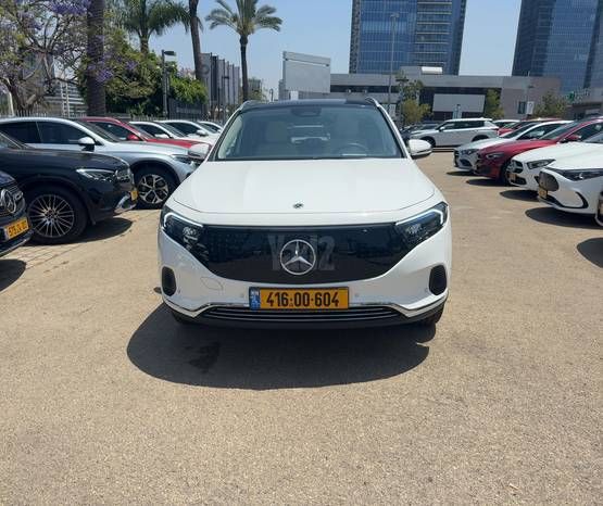 מודעת רכב מרצדס-בנץ EQA