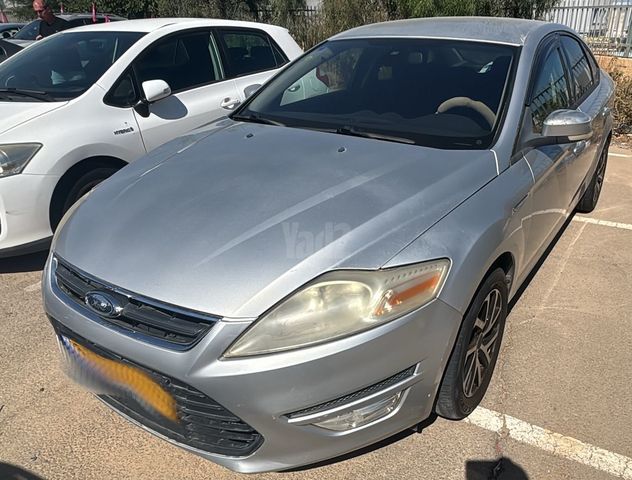 מודעת רכב פורד מונדאו