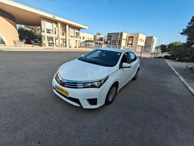 מודעת רכב טויוטה קורולה