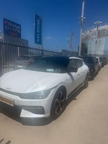 מודעת רכב קיה EV6