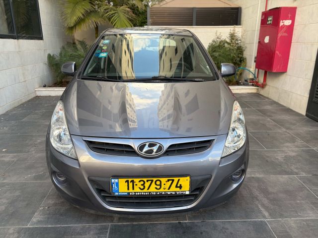 מודעת רכב יונדאי i20 1