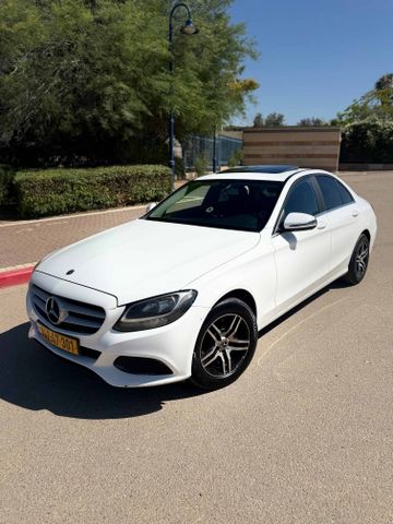 מודעת רכב מרצדס-בנץ C-class