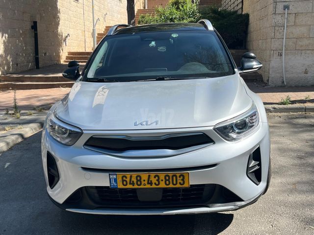 מודעת רכב קיה סטוניק