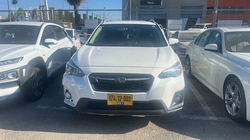 מודעת רכב סובארו XV
