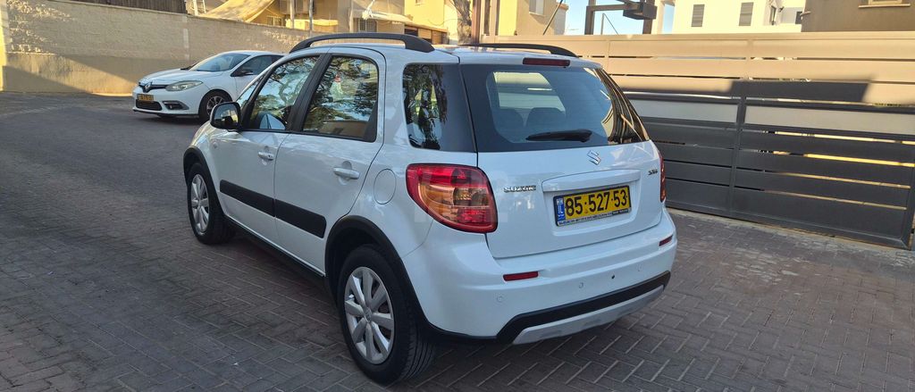 מודעת רכב סוזוקי SX4 1