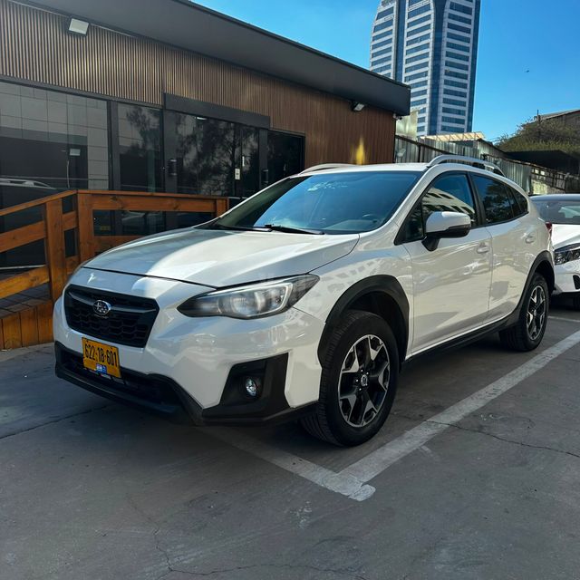 מודעת רכב סובארו XV