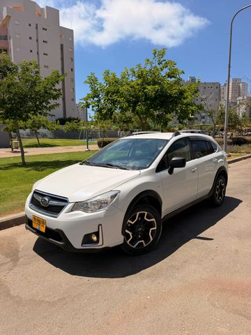 מודעת רכב סובארו XV