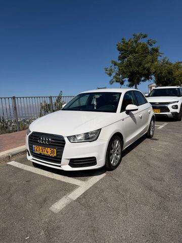 מודעת רכב אאודי A1